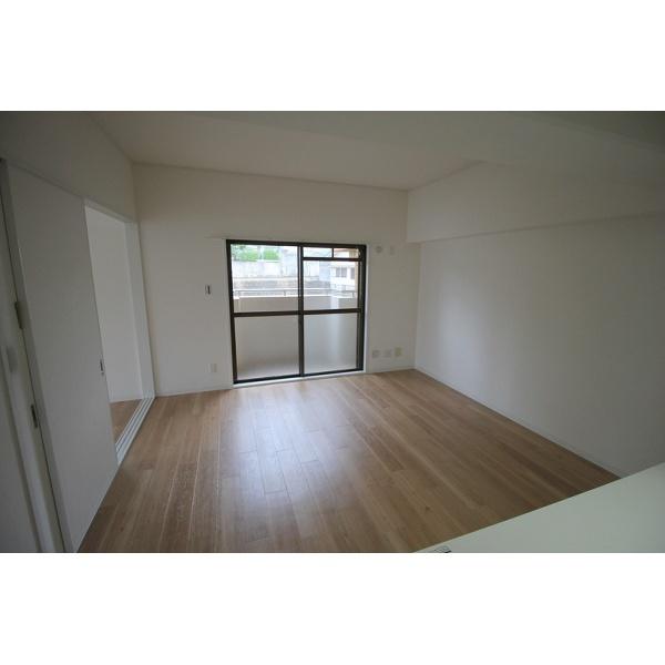 豊中市桜の町マンション リビング