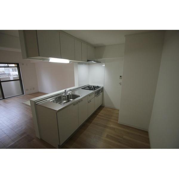 豊中市桜の町マンション キッチン