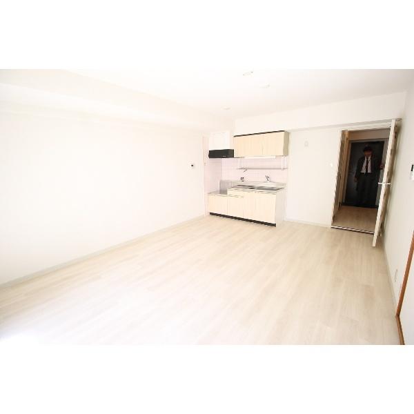 豊中市城山町マンション リビング