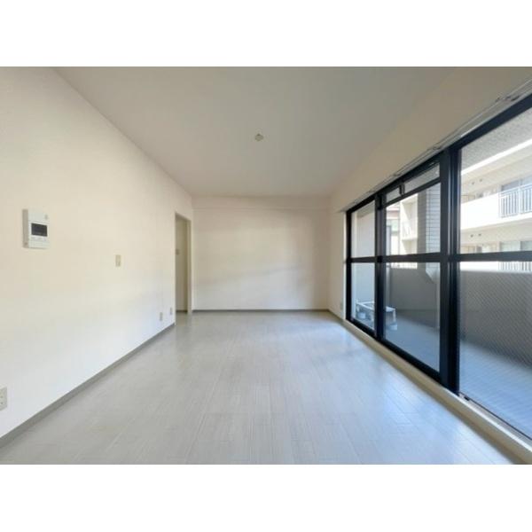 豊中市服部西町マンション リビング