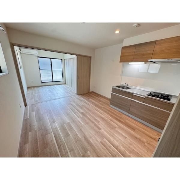 豊中市宝山町アパート リビング