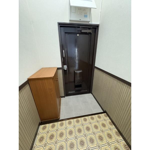 豊中市上野西マンション 玄関
