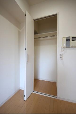 ヴィラージュ南堀江 収納