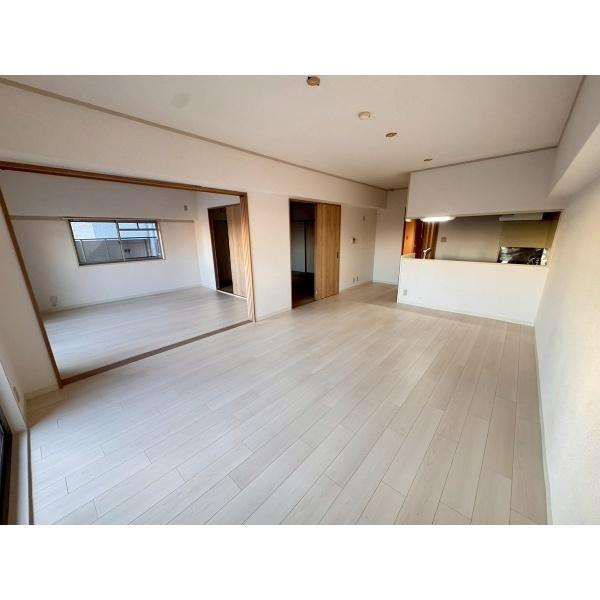 豊中市岡上の町マンション リビング