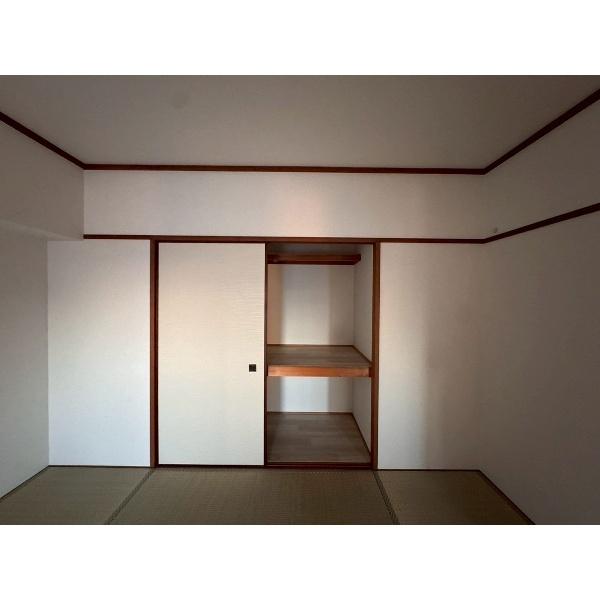 豊中市岡上の町マンション 収納