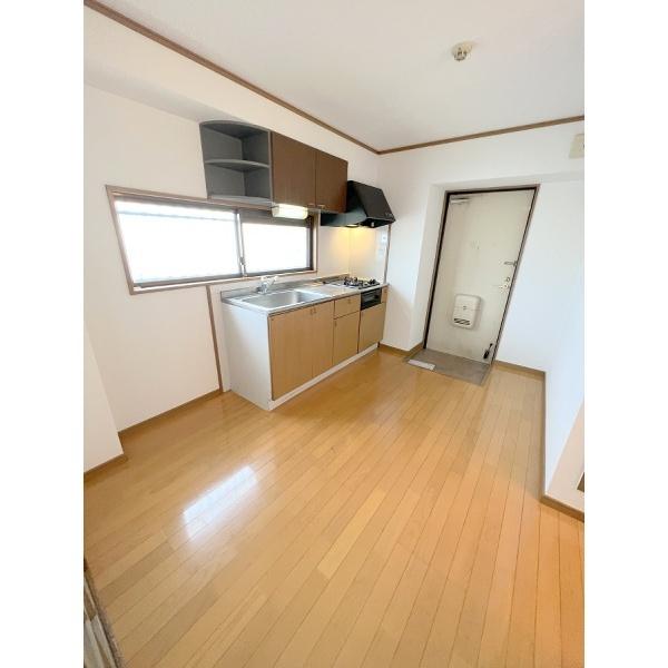 豊中市上津島マンション リビング