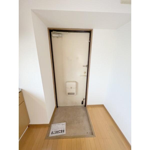 豊中市上津島マンション 玄関