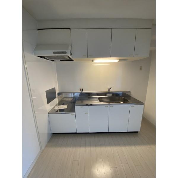 豊中市桜の町マンション キッチン