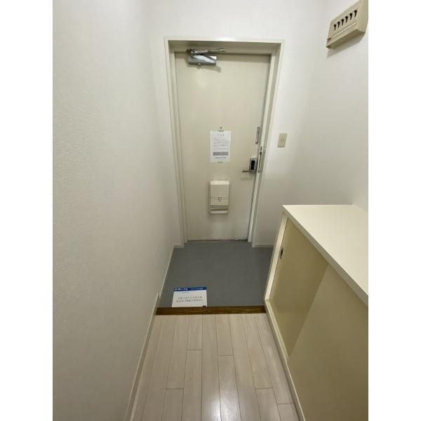 豊中市桜の町マンション 玄関