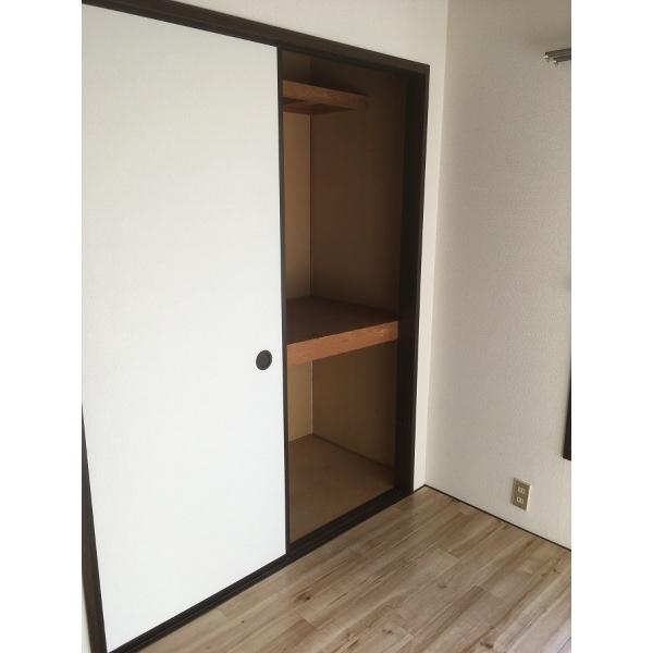 豊中市刀根山アパート 収納