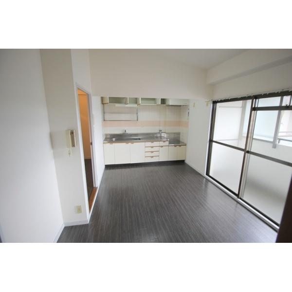 豊中市熊野町マンション リビング