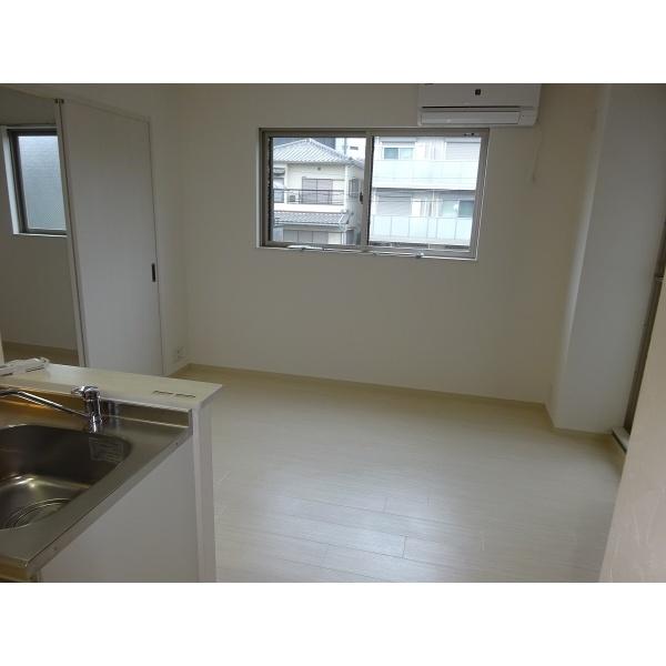豊中市玉井町マンション リビング