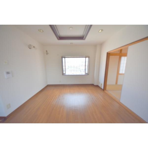 豊中市中桜塚マンション リビング