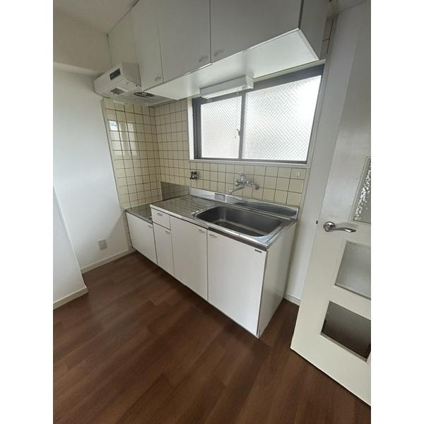 豊中市服部本町マンション キッチン