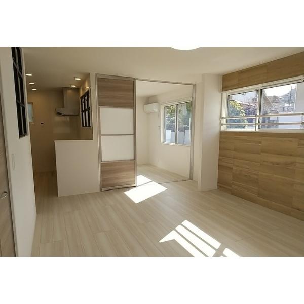 豊中市熊野町アパート リビング
