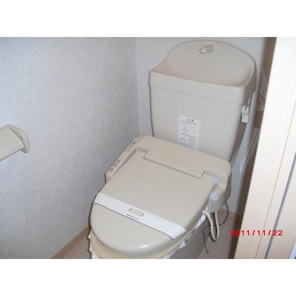 豊中市春日町アパート トイレ