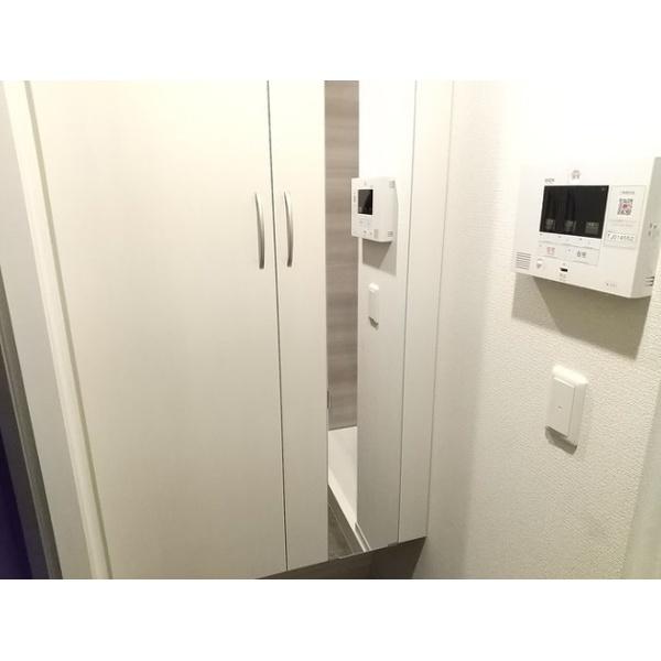 豊中市熊野町アパート 玄関