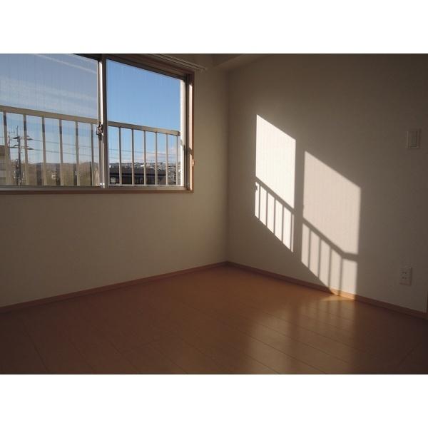 豊中市春日町マンション 部屋画像