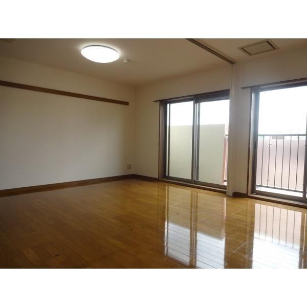 豊中市螢池北町マンション リビング