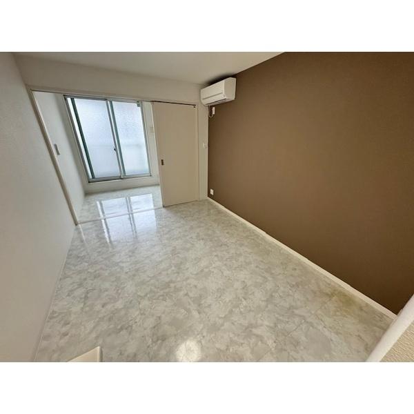 豊中市庄内西町アパート リビング