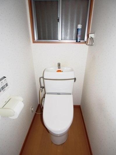 豊中市三和町一戸建 トイレ