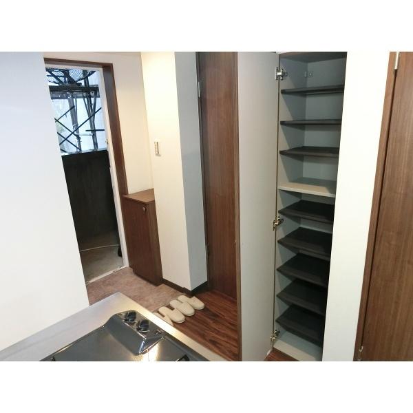 豊中市日出町マンション 玄関