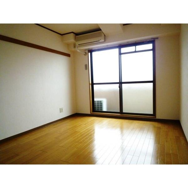 豊中市曽根南町マンション リビング