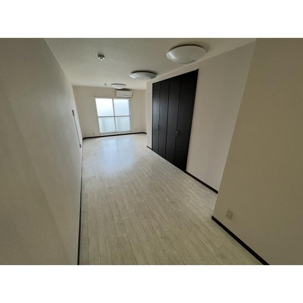 豊中市岡町北マンション リビング