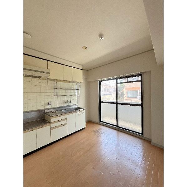 豊中市玉井町マンション リビング
