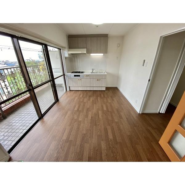 豊中市宝山町マンション リビング