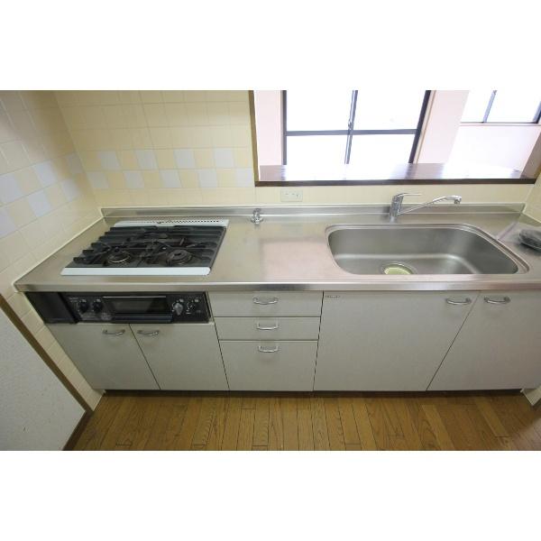豊中市服部本町マンション キッチン