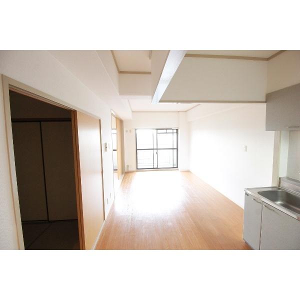 豊中市庄内東町マンション リビング