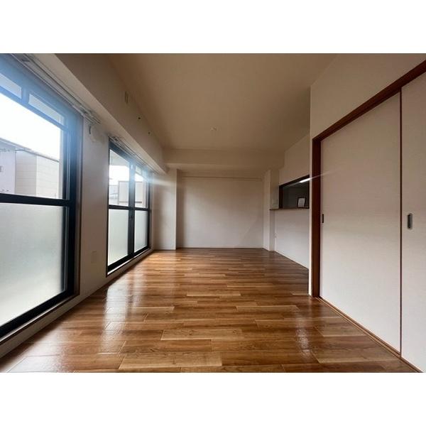 豊中市曽根西町マンション リビング