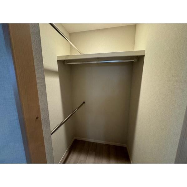 豊中市熊野町アパート 収納