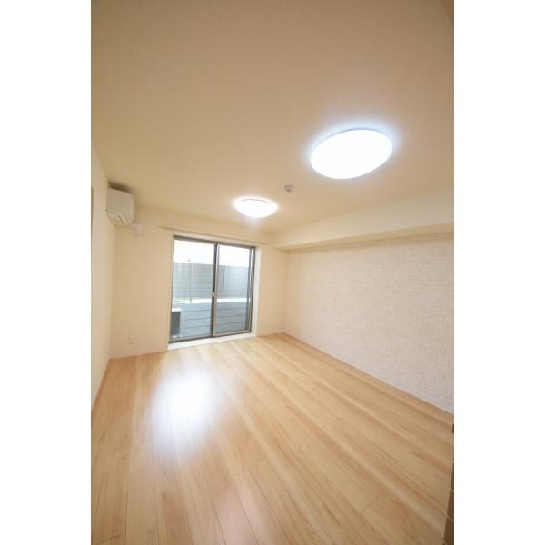 豊中市立花町マンション リビング