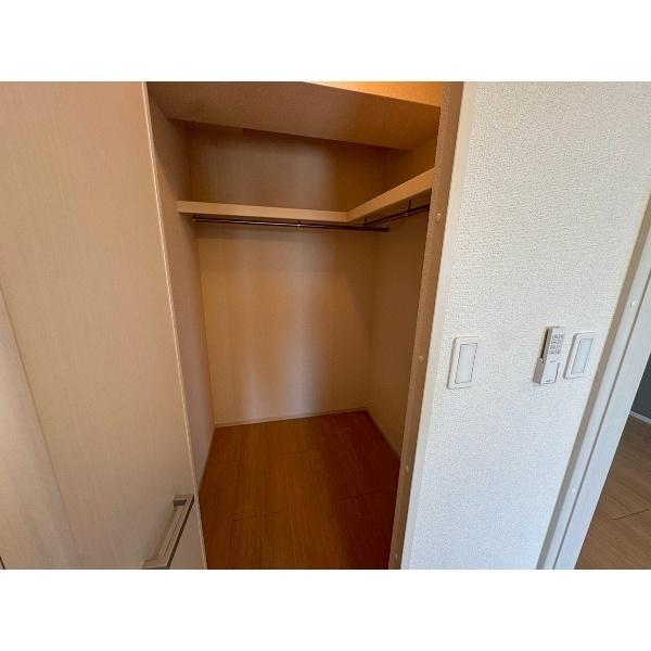 豊中市稲津町マンション 収納