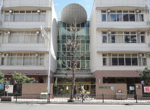 大池小学校：575m