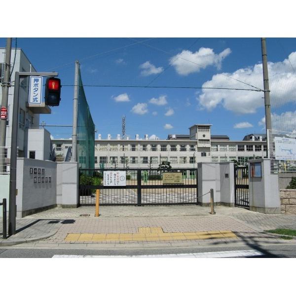 野田小学校：497m