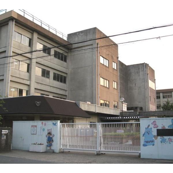 石橋南小学校：853m
