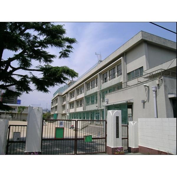 螢池小学校：513m