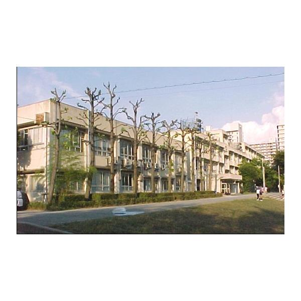 第十四中学校：626m