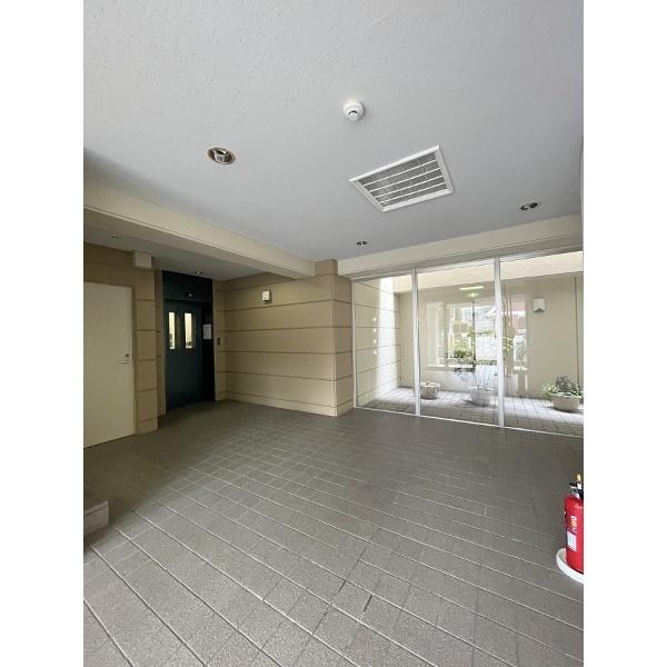 豊中市刀根山元町マンション エントランス