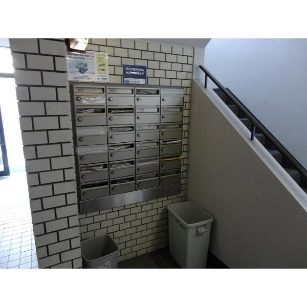 豊中市長興寺北マンション エントランス