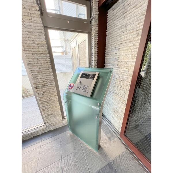 豊中市庄内西町マンション エントランス