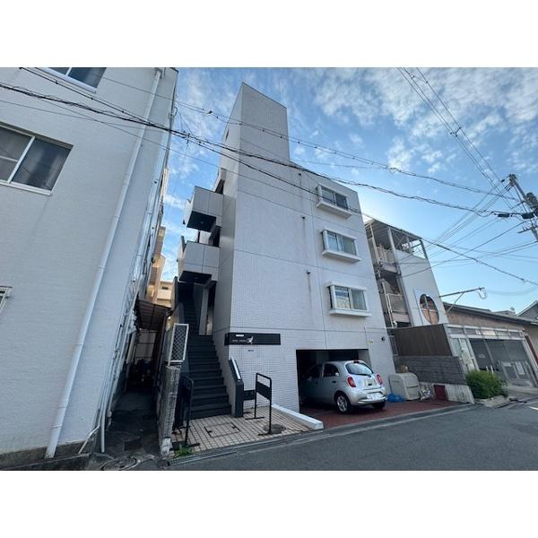  築36年2ヶ月 3階建の賃貸物件