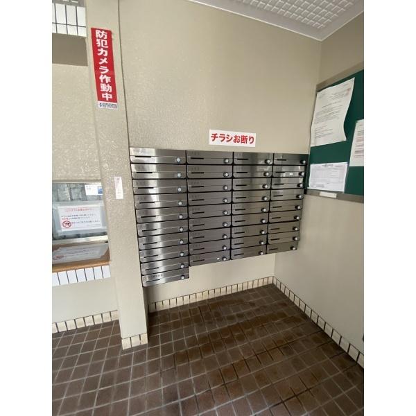 豊中市中桜塚マンション エントランス