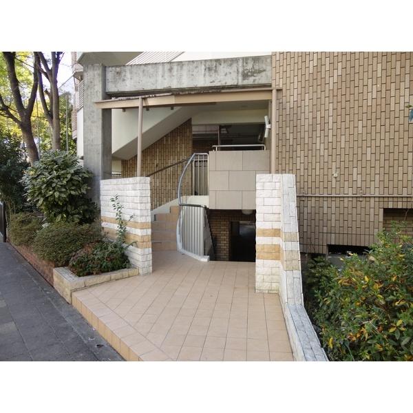 豊中市東豊中町マンション エントランス