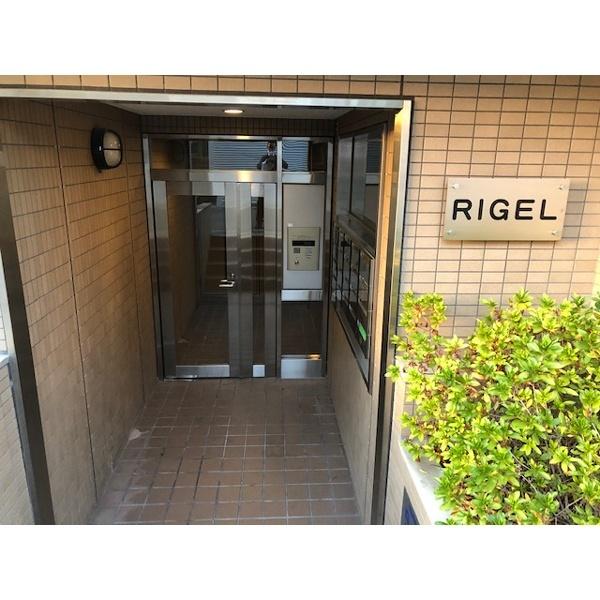 豊中市岡町北マンション エントランス