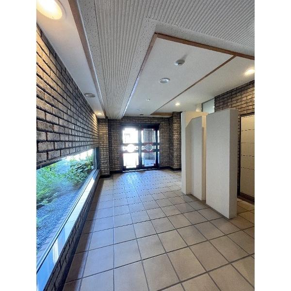 豊中市中桜塚マンション エントランス