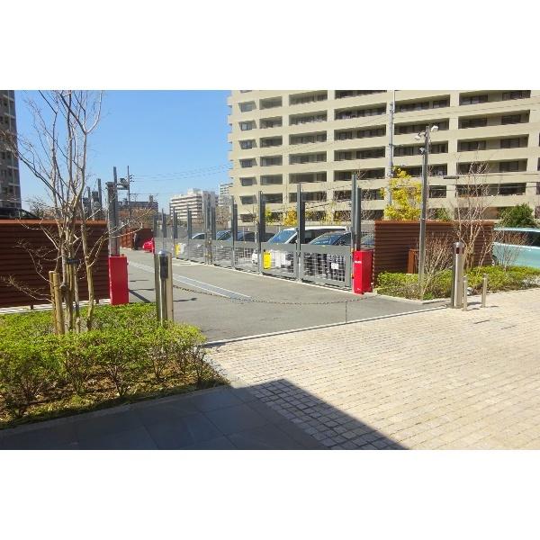 豊中市上新田マンション 駐車場